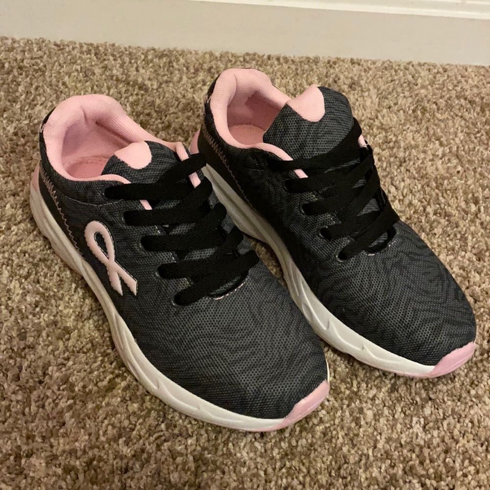 NWOT Breast Cancer Print Sneakers